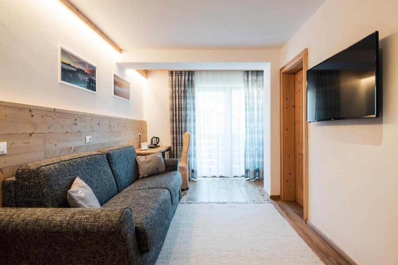 Piccolo Hotel Claudia No Pets サン・ヴィジリオ・ディ・マレッベ エクステリア 写真